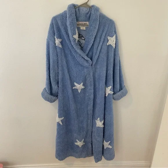 Canyon Group Blue Chenille Vintage Cow and Star Robe - Picture 2 of 6